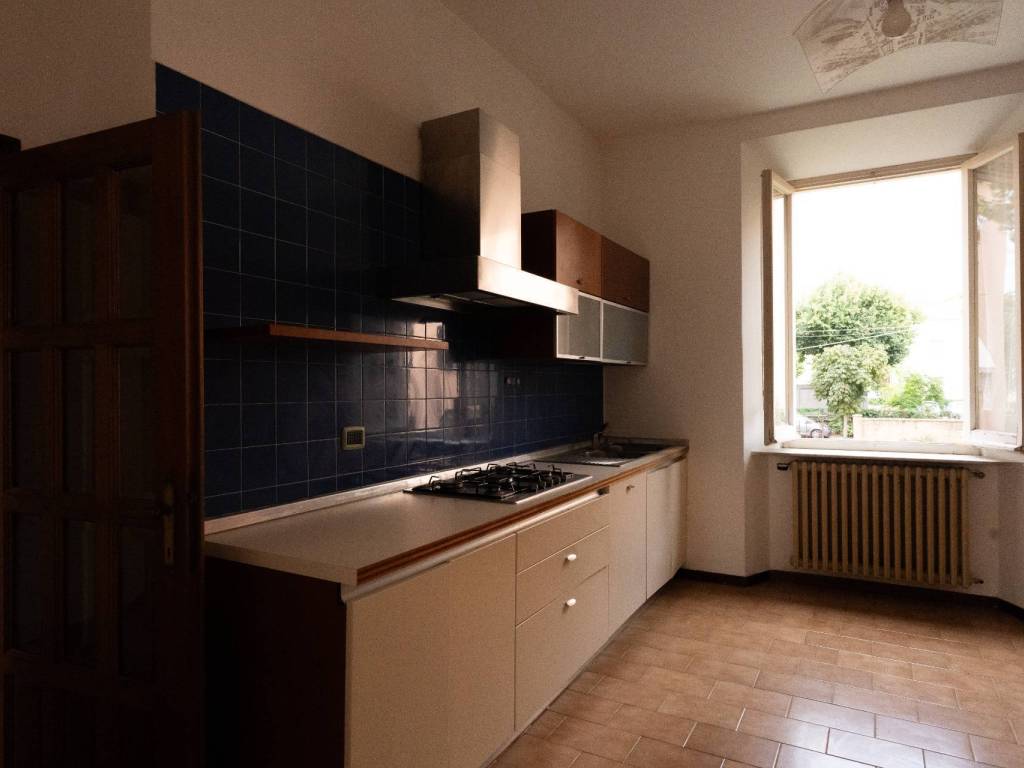 Appartamento a Foligno in Via Dei Preti, 1 - Foto 3