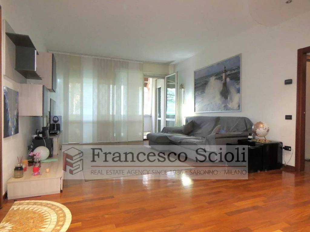 Appartamento a Saronno in Via F. de Sanctis, 2 - Foto 4