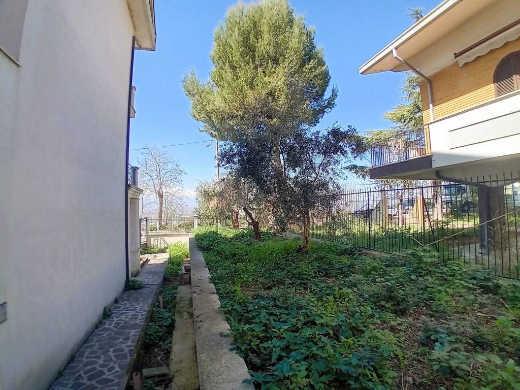 Villa a Chieti in Via dei Frentani, 60 - Foto 5