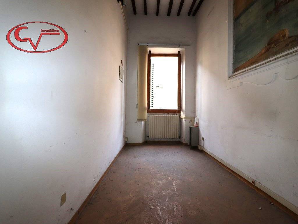 Appartamento a Montevarchi in Via Roma - Foto 5