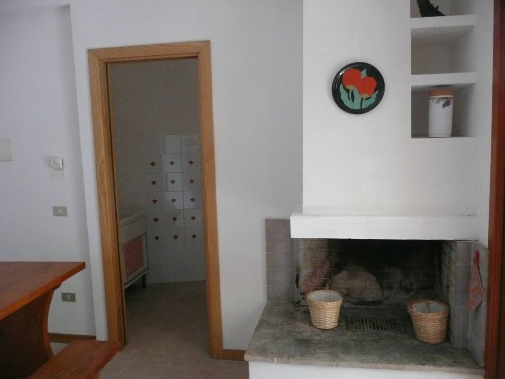 Villa a Isola del gran sasso d'italia in Frazione Forca di Valle - Foto 5