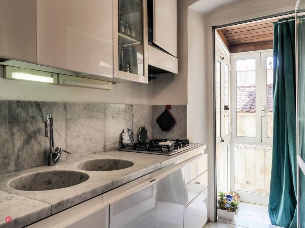 Appartamento a Sarzana in Via Giuseppe Mazzini - Foto 2