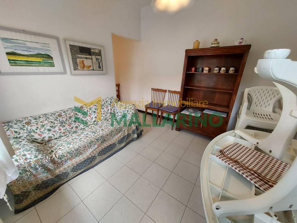 Appartamento a Finale ligure in Vico Scarrone - Foto 2