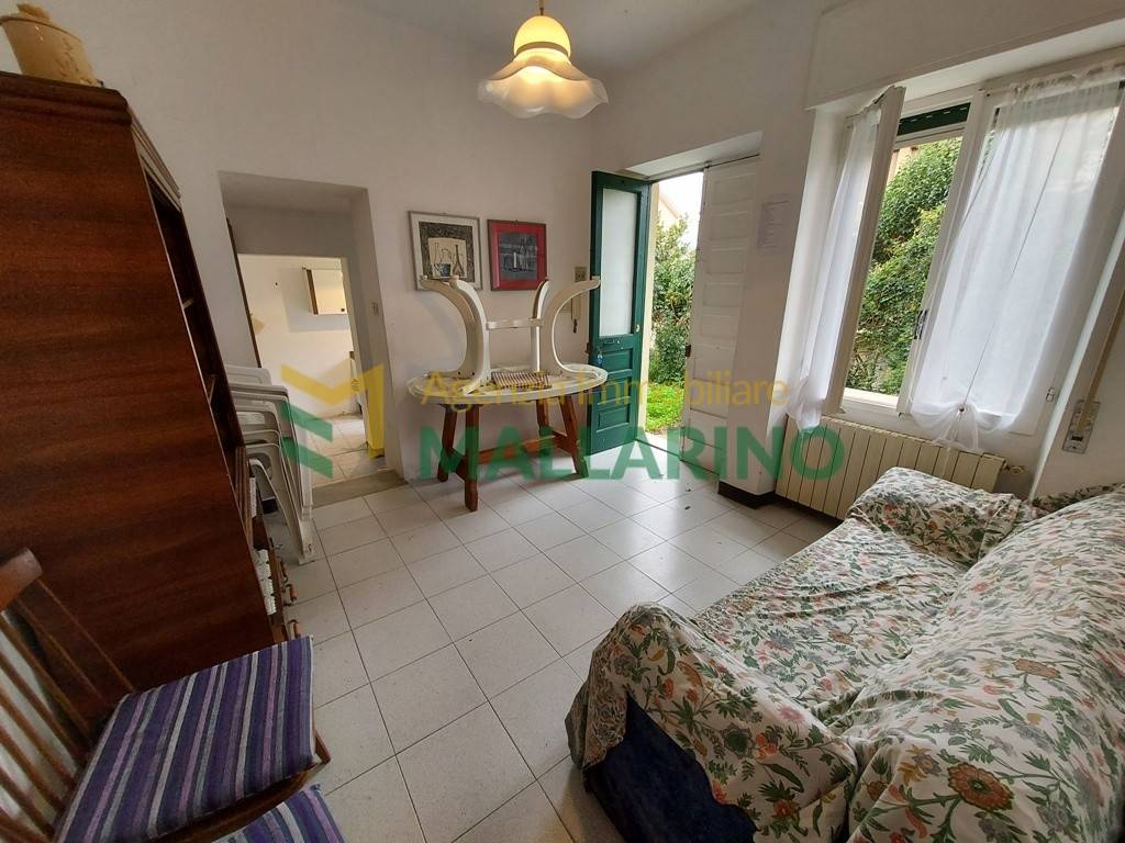 Appartamento a Finale ligure in Vico Scarrone - Foto 3