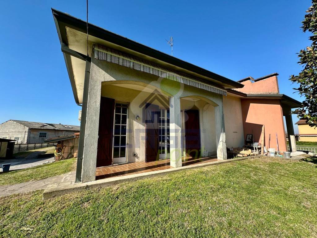 Villa a Crotta d'adda in VIA DEI BIANCOSPINI 7 - Foto 4