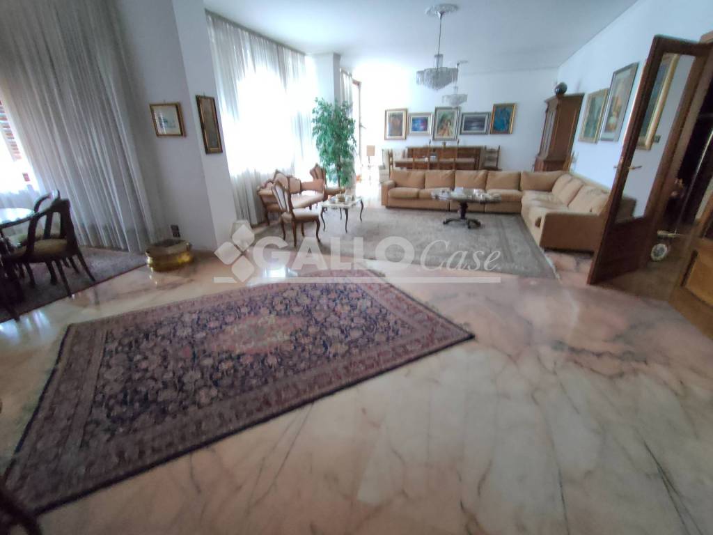 Appartamento a Cosenza in Viale della Repubblica - Foto 3