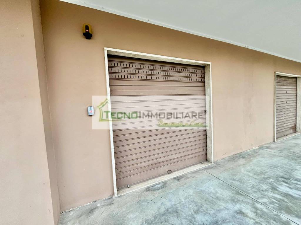Box / garage a Pontecorvo in Via Santa Barbara - Foto 4