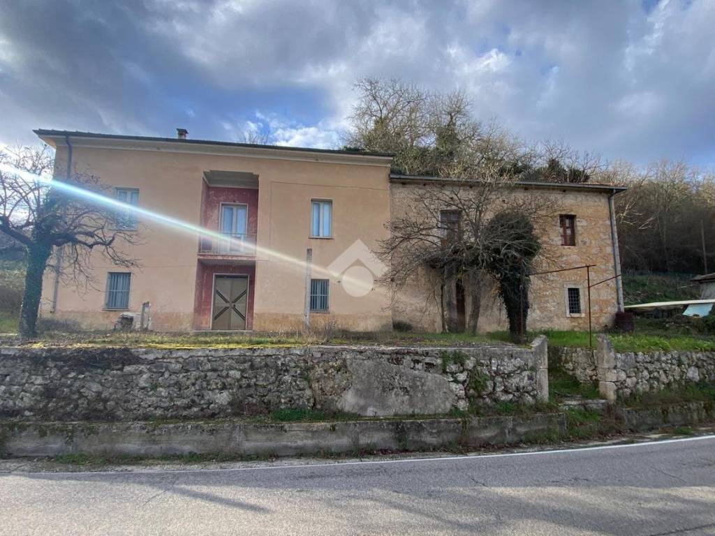 Casa indipendente a Casalvieri in Via Rondinara - Foto 3