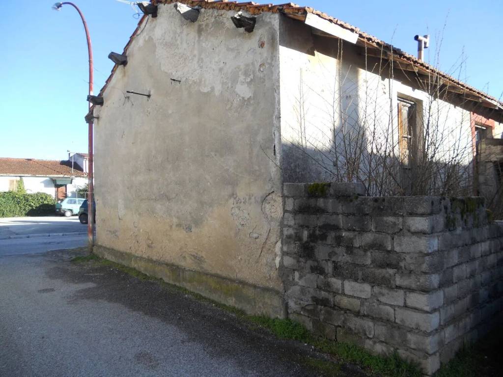 Villa a Scurcola marsicana in Corso Talamo Fraz. Cappelle Dei Marsi S.N.C. - Foto 5