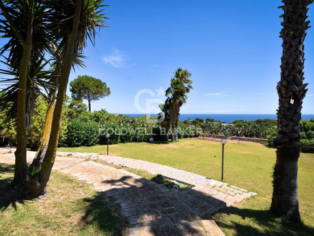 Villa a Santa cesarea terme in Villaggio Paradiso Via Pleiadi - Foto 3