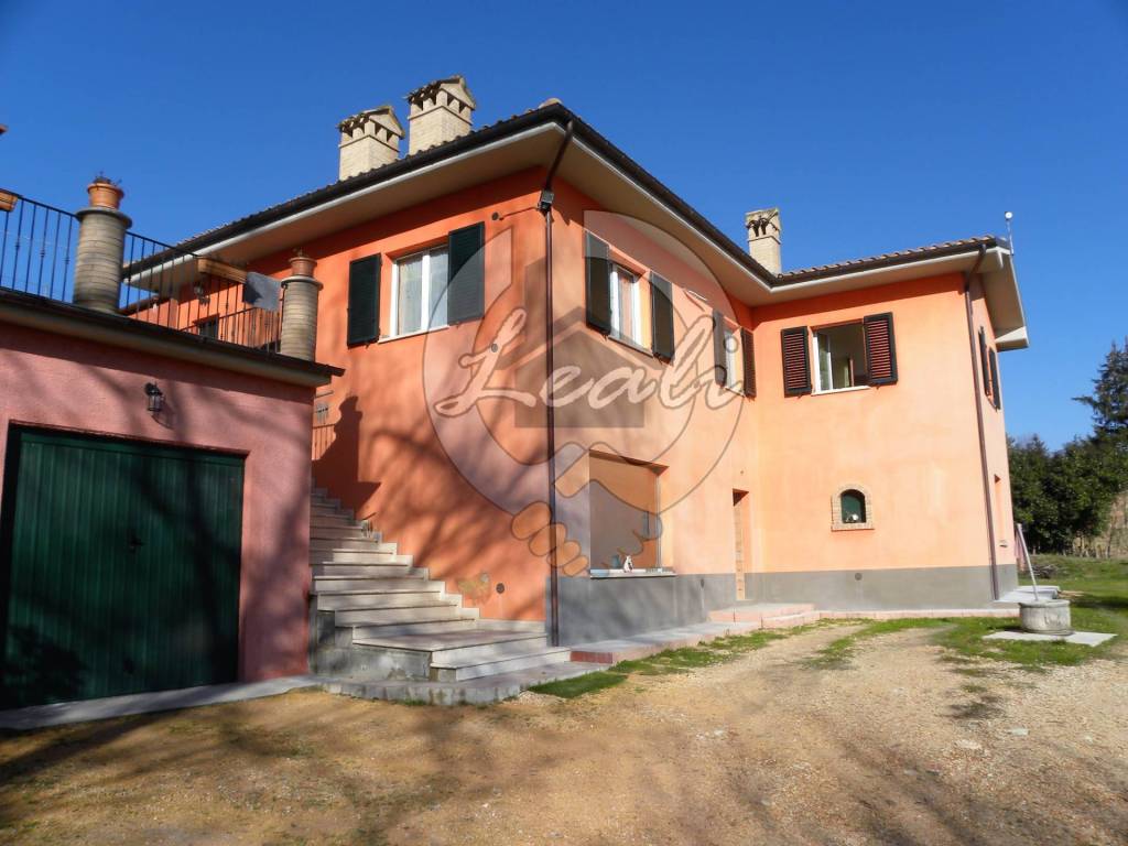 Villa a San severino marche in LOC. SERRALTA, 126 - Foto 5