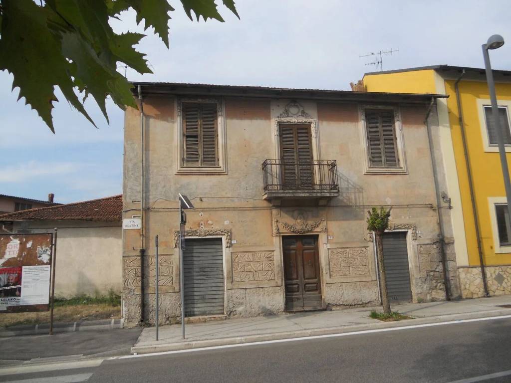 Villa a Scurcola marsicana in Via Rietina, 1 - Foto 3