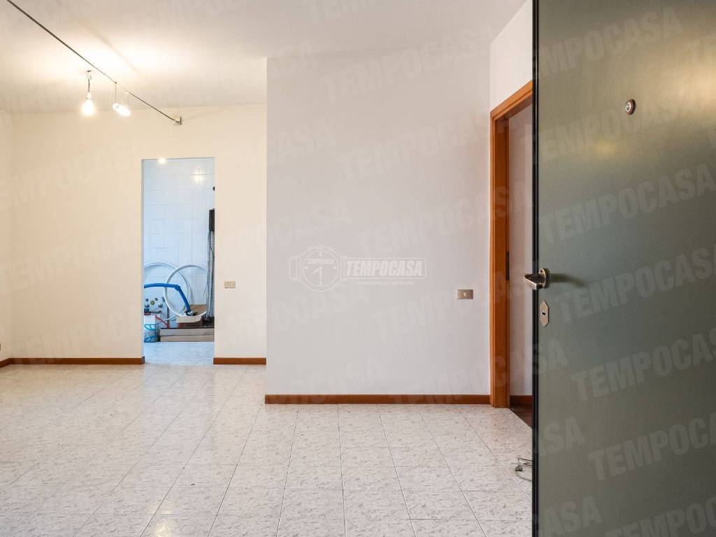 Appartamento a Costa masnaga in Via Luigi Cadorna - Foto 3
