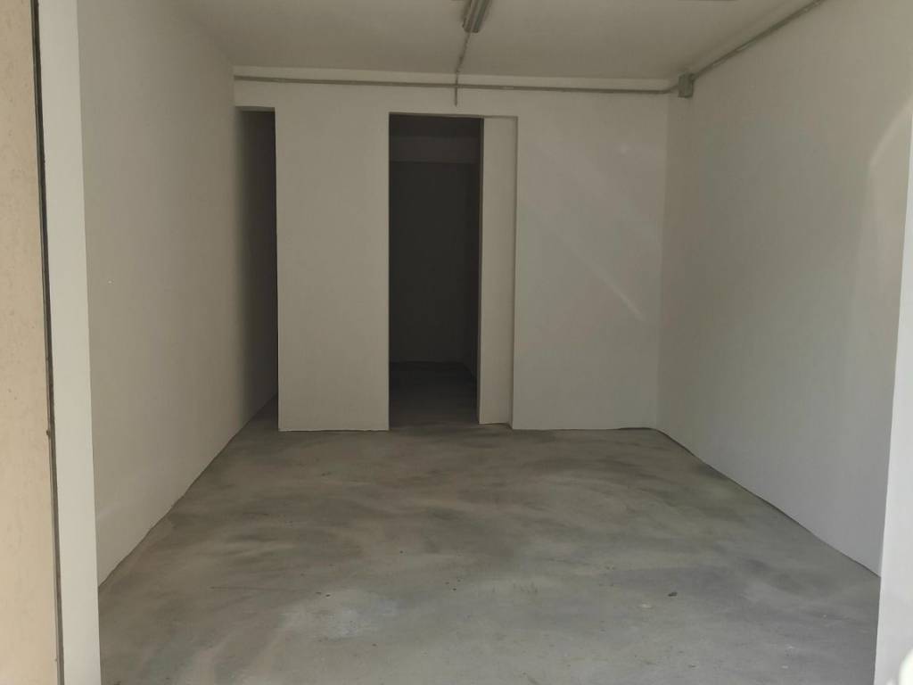 Box / garage a Casoria in Via Libero Bovio - Foto 3
