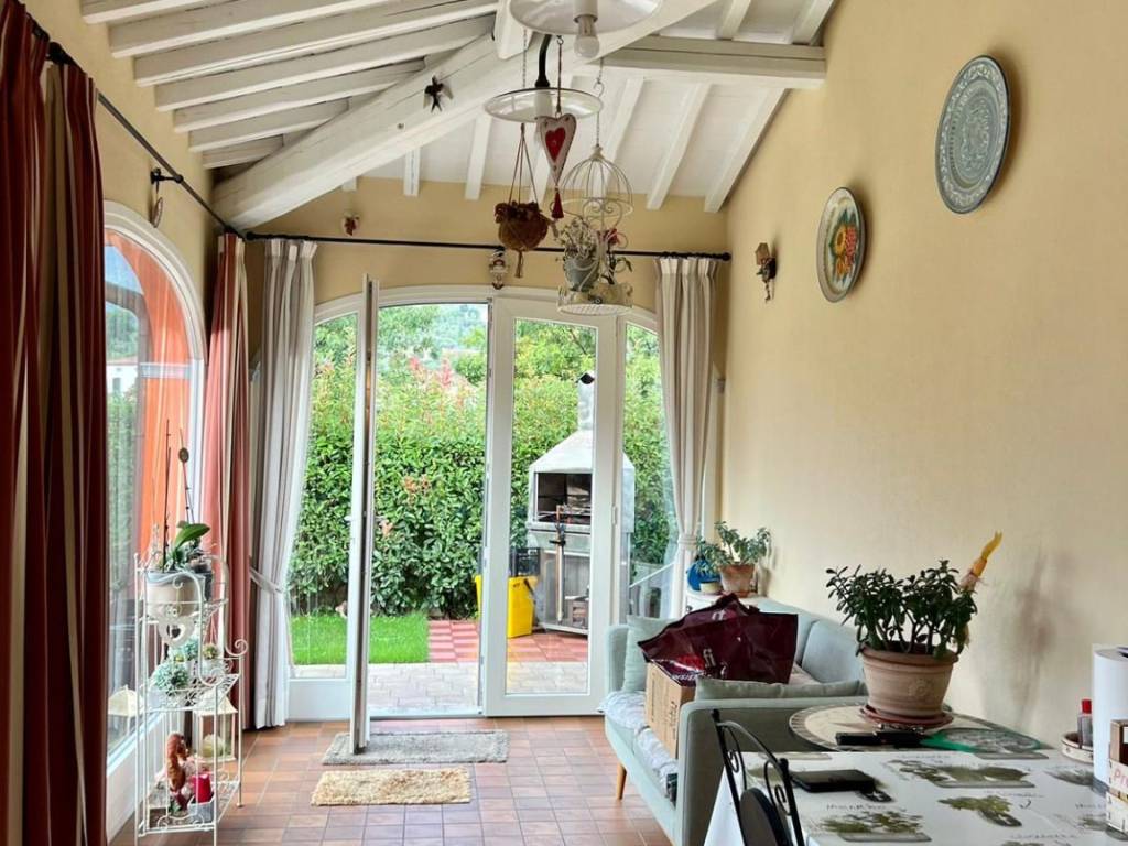 Villa a Montale in Strada Provinciale Montalese - Foto 2