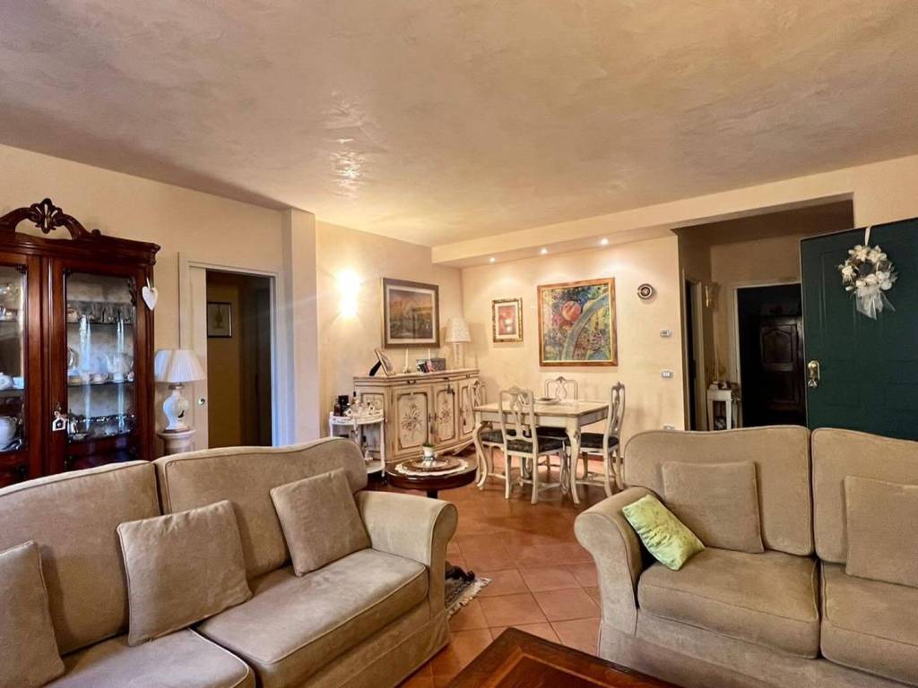 Villa a Montale in Strada Provinciale Montalese - Foto 5