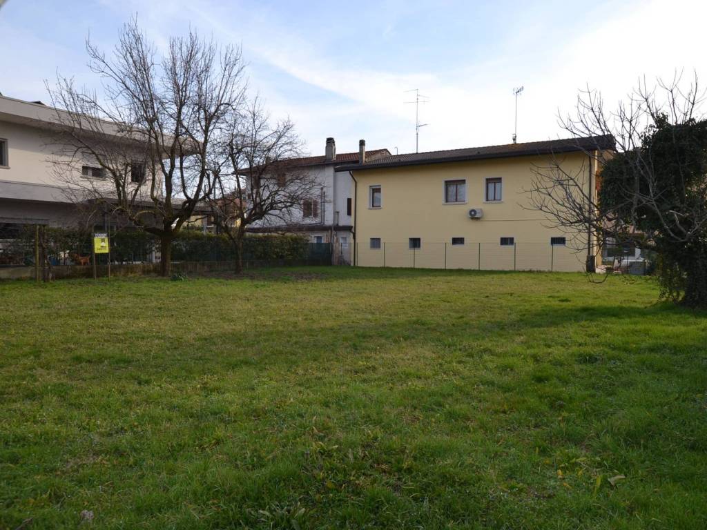 Terreno a Pordenone in Via Villanova - Foto 3