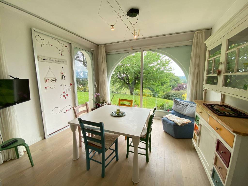 Villa a Artegna in Via Guarnerio d'Artegna, 68 - Foto 2