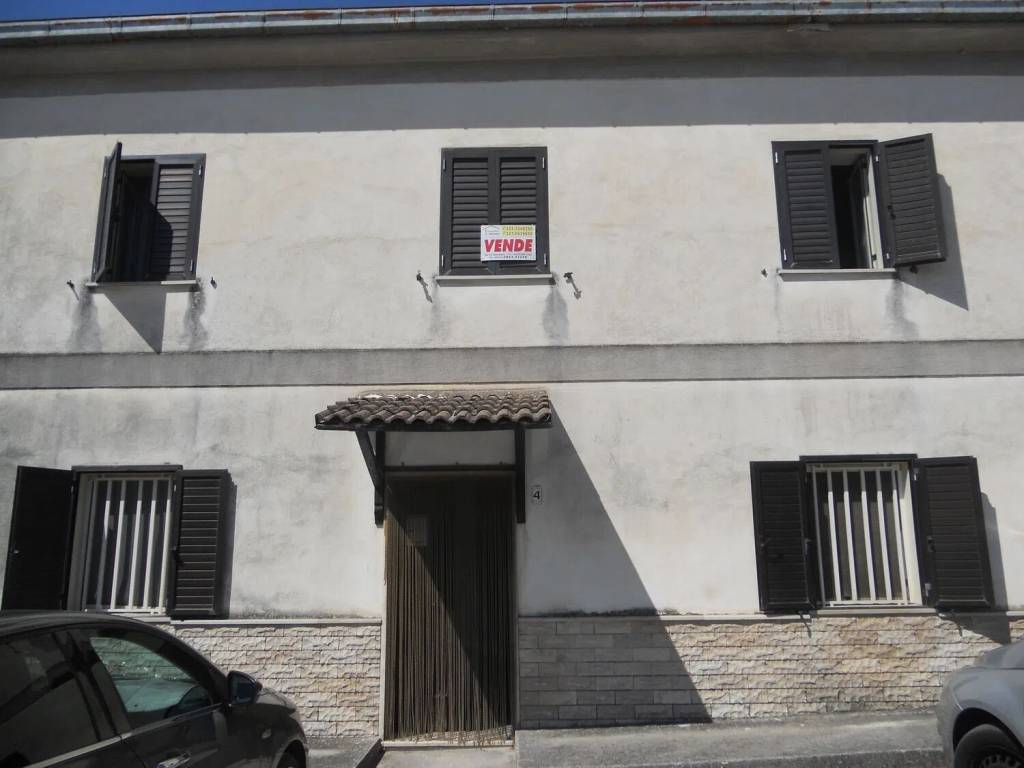 Villa a Morino in Piazza Sant'Antonio S.N.C. - Foto 2