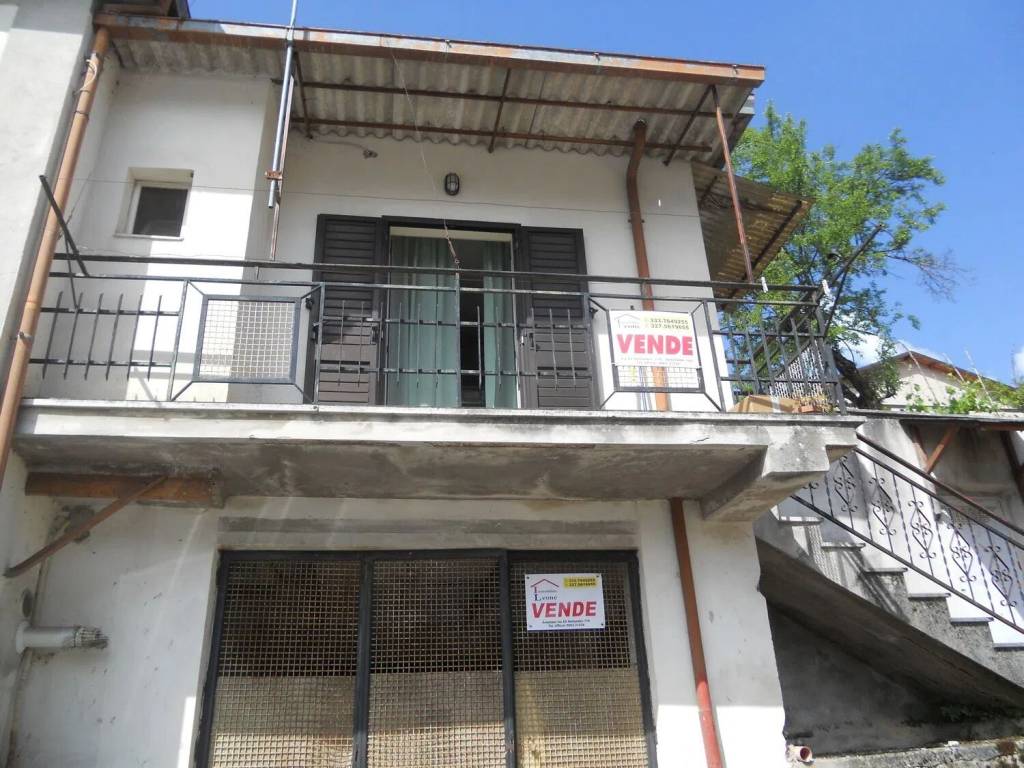 Villa a Morino in Piazza Sant'Antonio S.N.C. - Foto 3