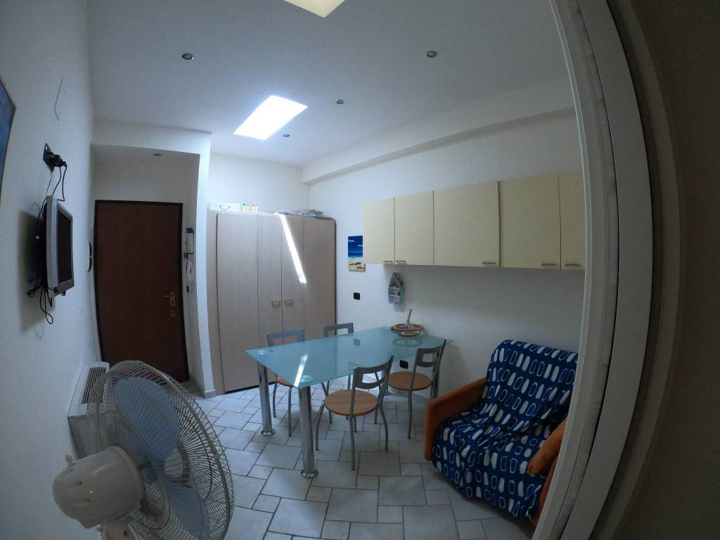 Appartamento a San benedetto del tronto in Via Enrico Toti, 45 - Foto 2