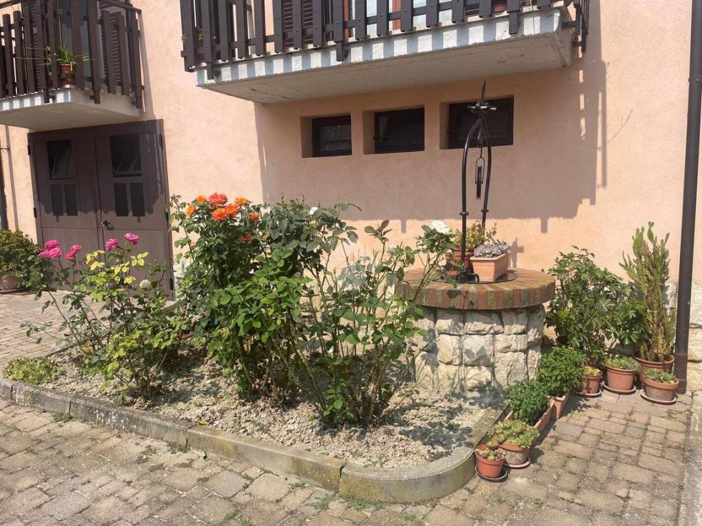 Casa indipendente a Paroldo in VIA COSTE, 16 - Foto 2