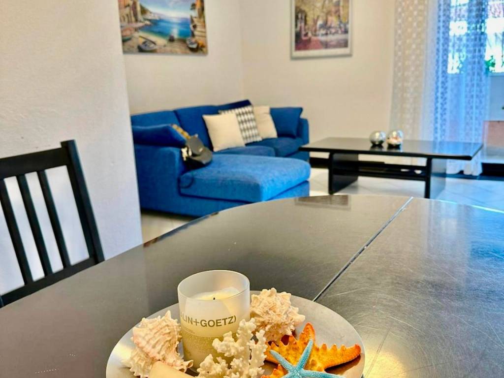 Appartamento a Riccione in Viale Cortemaggiore - Foto 2