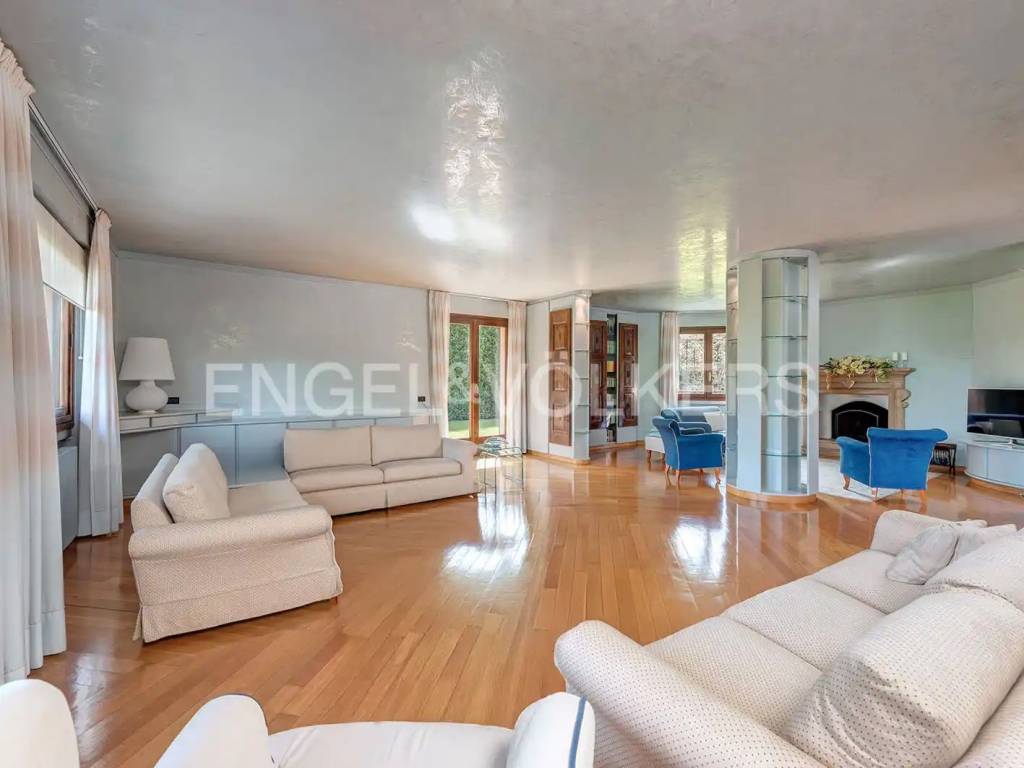 Villa a Cantù in Via Cervino, 12 - Foto 2