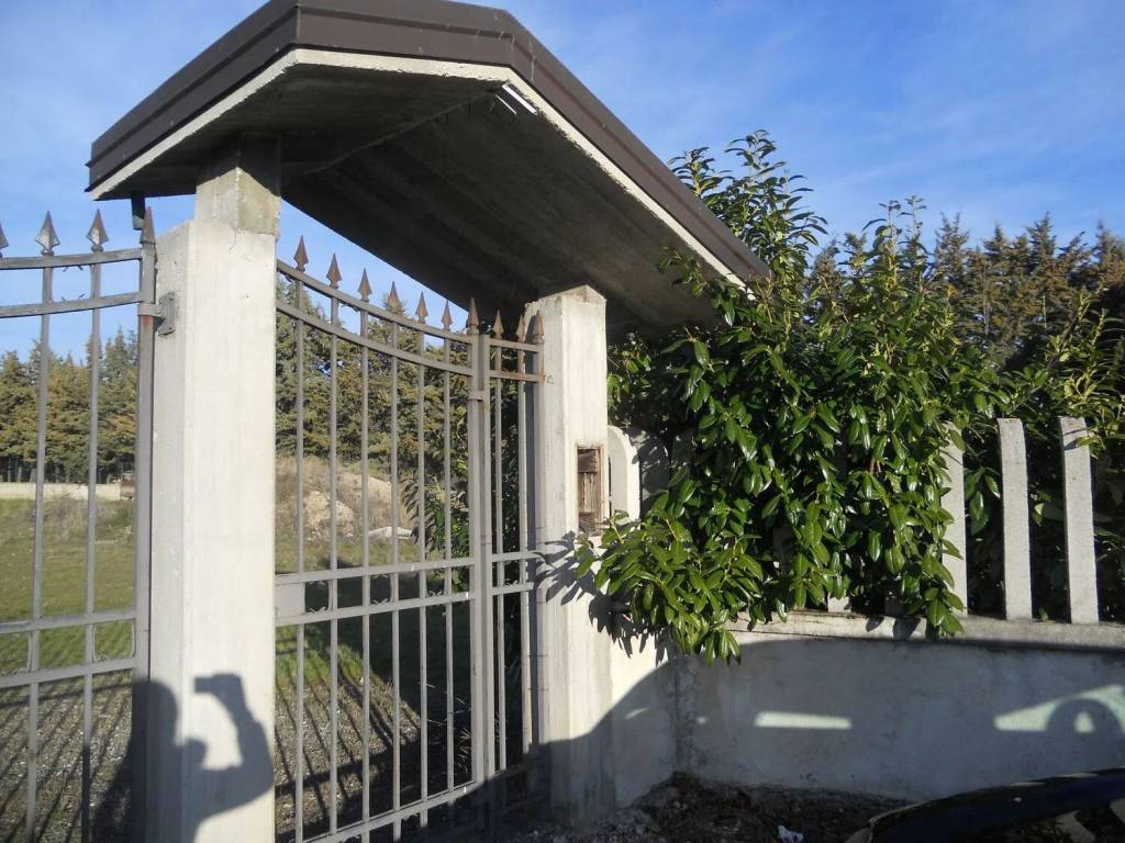 Villa a Avezzano in Via Romana S.N.C. - Foto 5