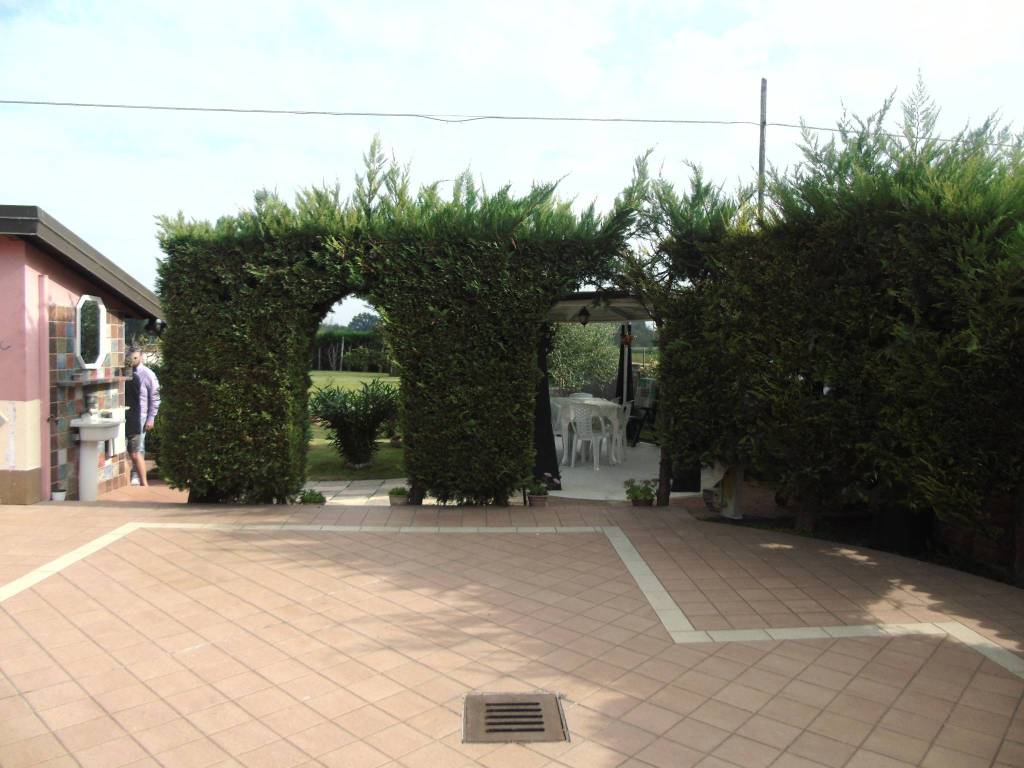 Villa a Luzzara in Strada Villa Superiore - Foto 4