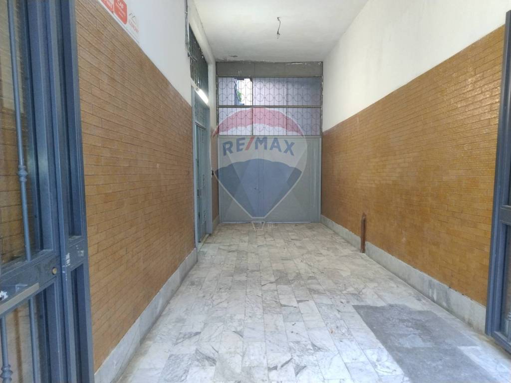 Attività / licenza a Napoli in Via Carriera Grande, 32 - Foto 4