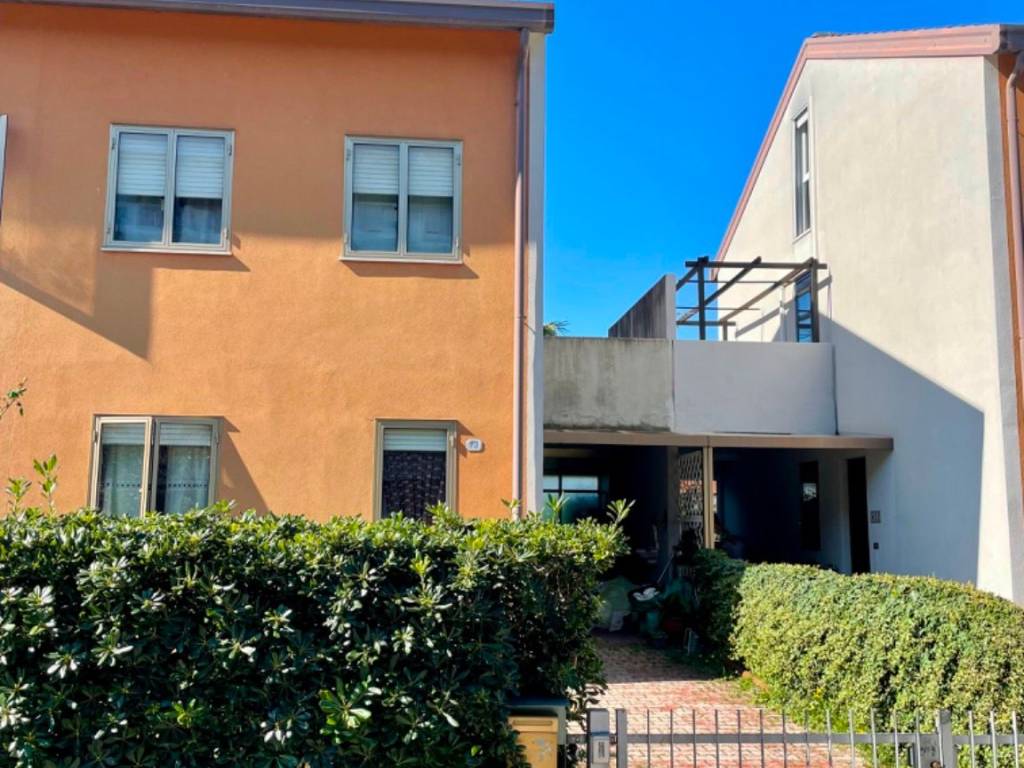Villa a Udine in Via Luigi e Michele Gortani, 13 - Foto 3