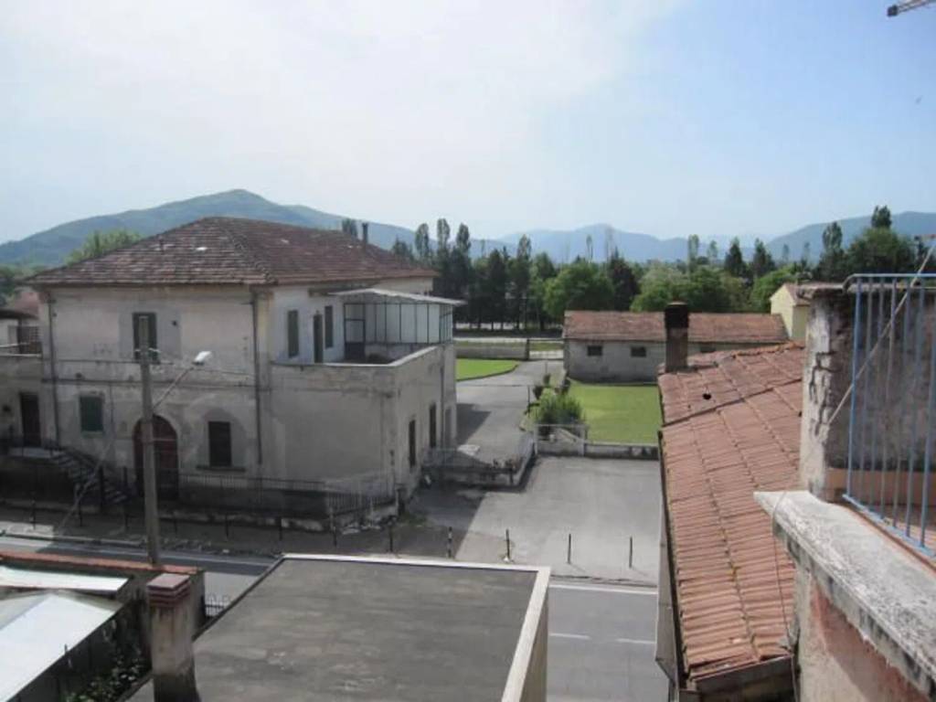 Villa a Scurcola marsicana in Corso V. Emanuele Iii, 40 - Foto 3