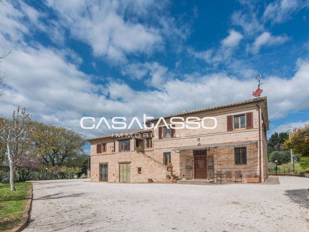 Rustico / casale a Recanati in CONTRADA SANTA CROCE, 80 - Foto 4
