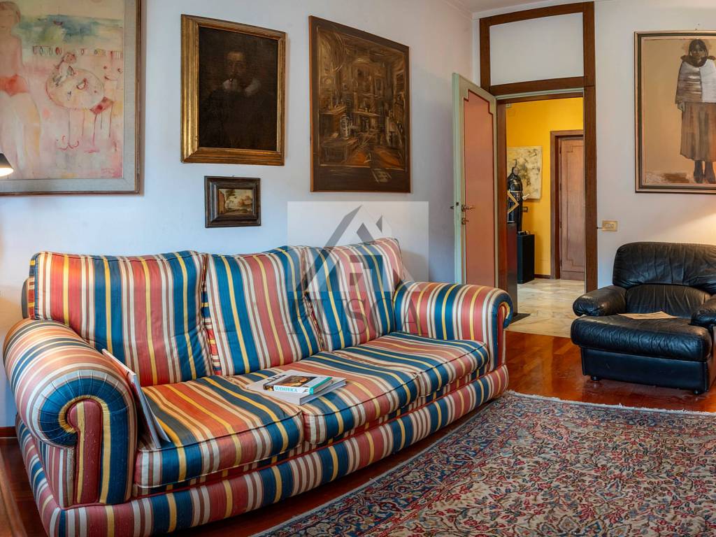 Appartamento a Lucca in Via Giovanni Pascoli - Foto 4