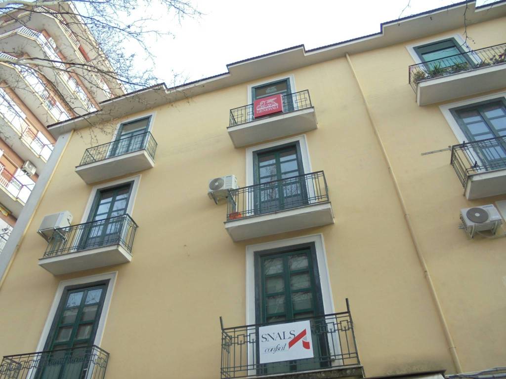 Appartamento a Eboli in Viale Giovanni Amendola - Foto 2