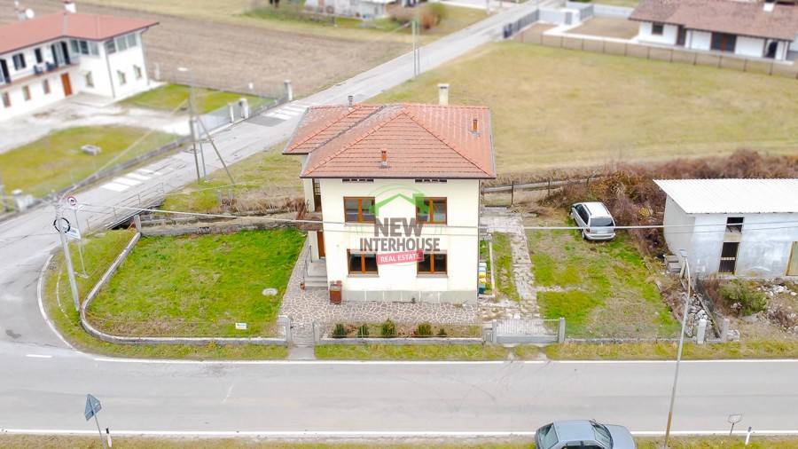 Villa a Maniago in Via Tesana Nord - Foto 2