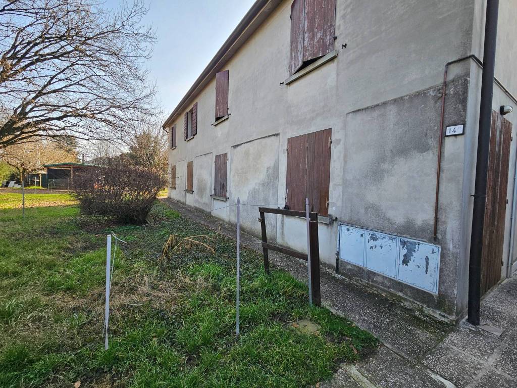 Box / garage a Guastalla in Viale Cappuccini - Foto 2