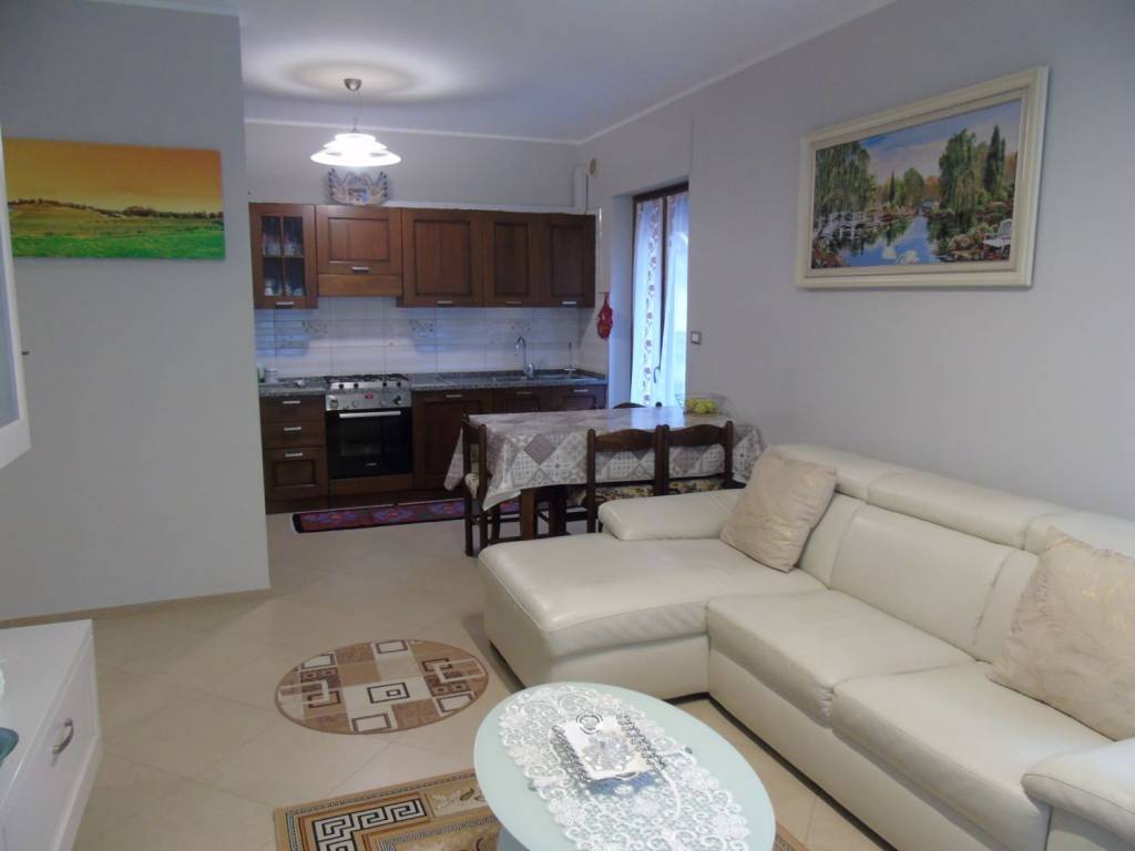 Appartamento a Cortemilia in Corso Divisioni Alpine - Foto 4