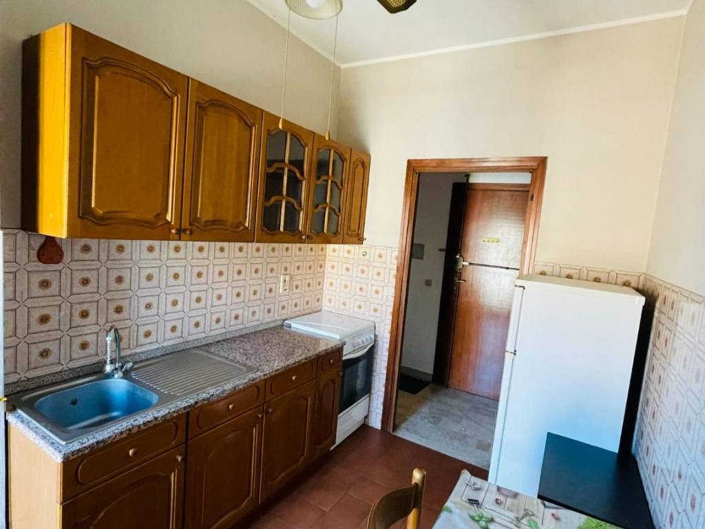 Appartamento a Bra in Via Silvio Pellico - Foto 5