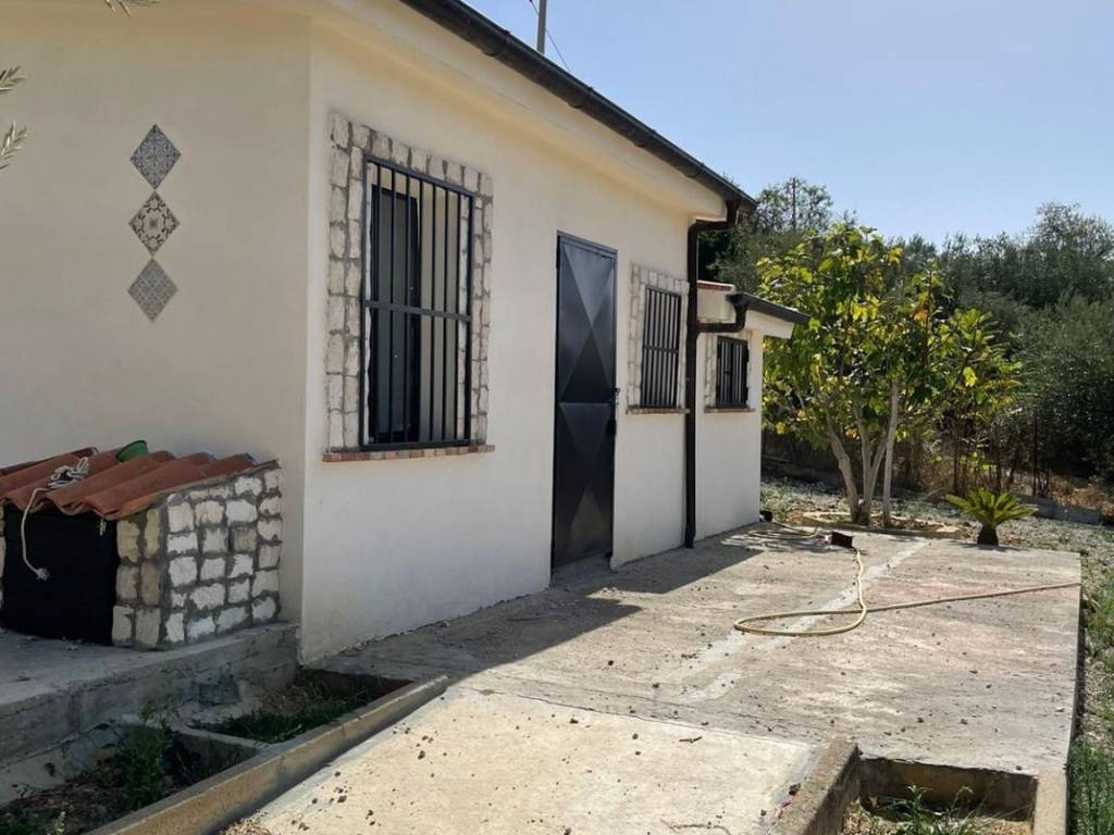 Terreno a Caltanissetta in Viale Stefano Candura - Foto 3