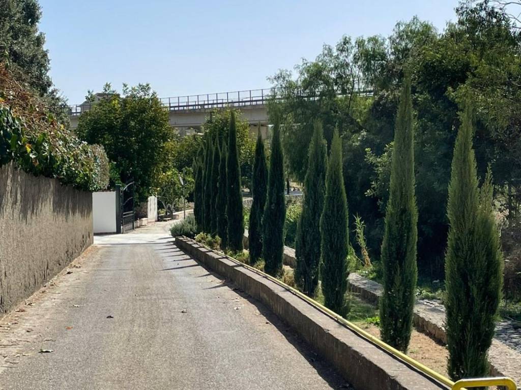 Terreno a Caltanissetta in Viale Stefano Candura - Foto 4