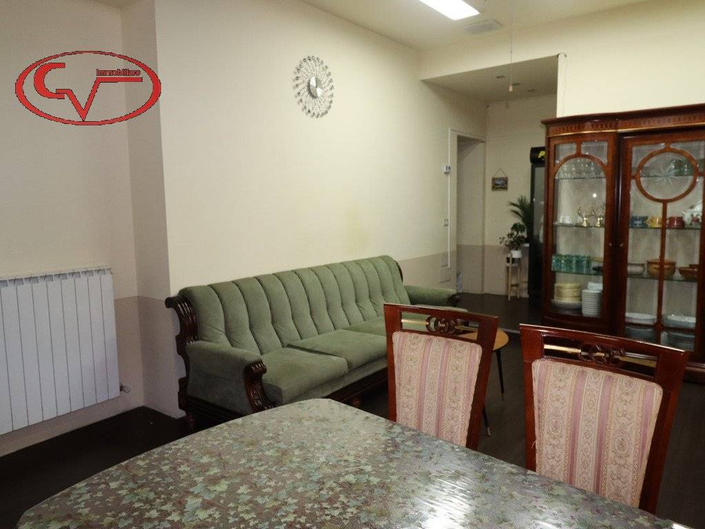 Appartamento a Montevarchi in Via Roma - Foto 3