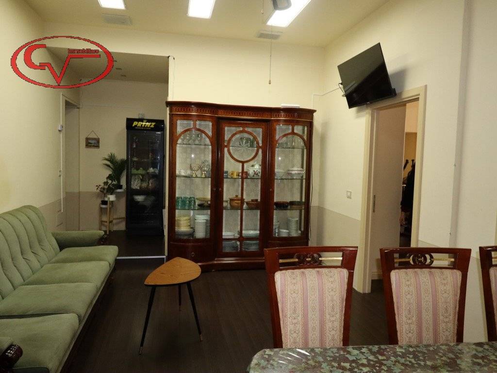 Appartamento a Montevarchi in Via Roma - Foto 4