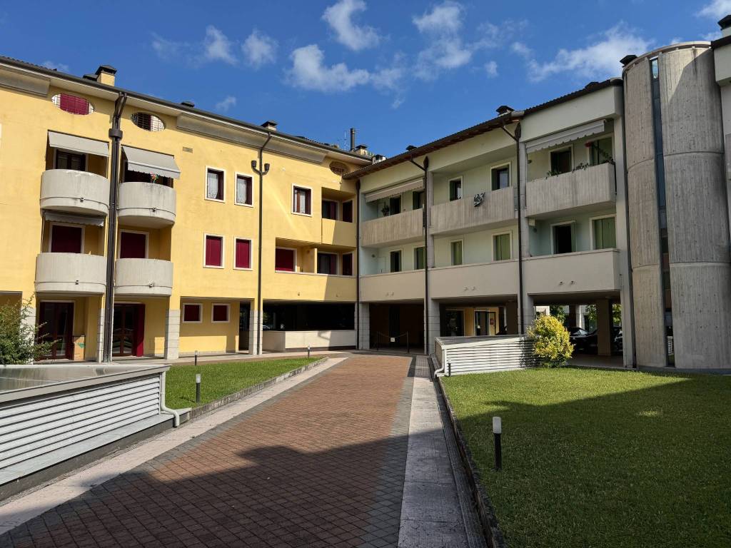 Appartamento a Villafranca di verona in Via Tione, 31 - Foto 3