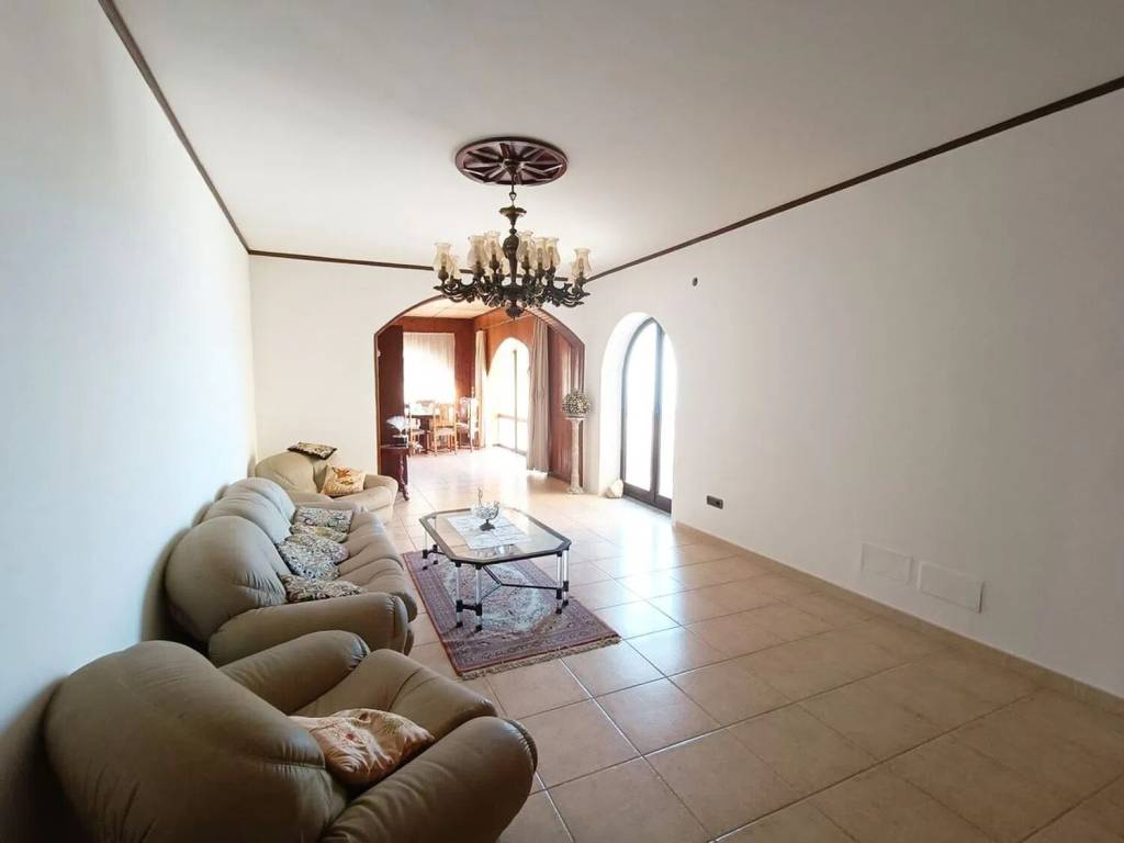 Appartamento a Castel volturno in Via Del Mare - Foto 2