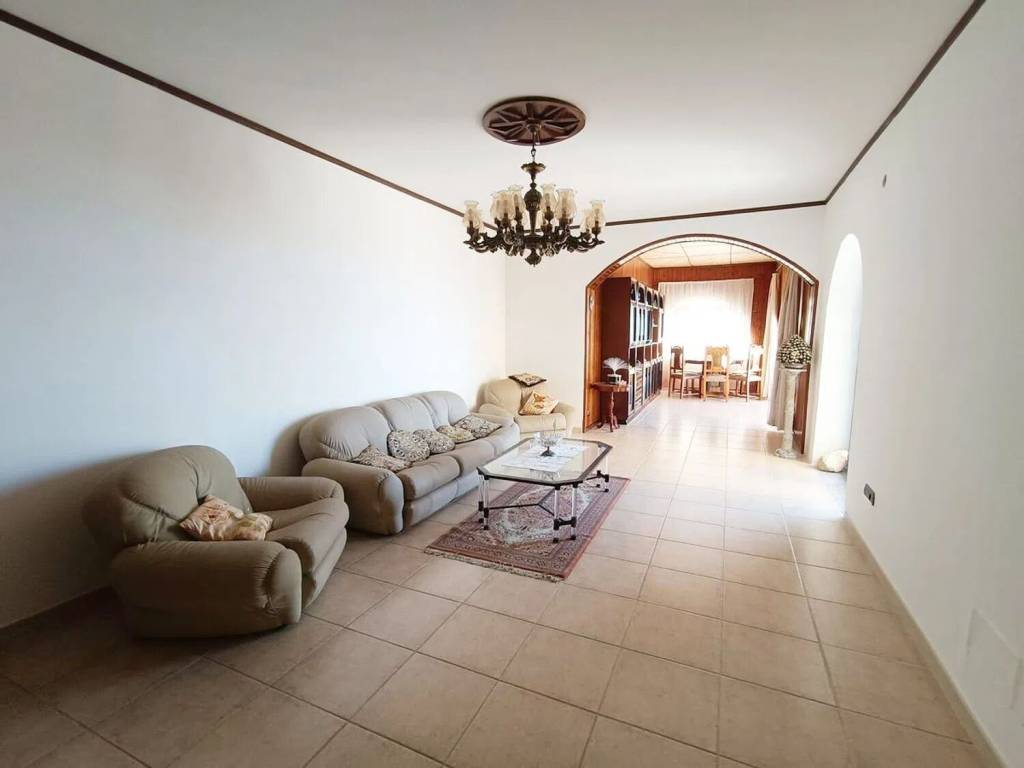 Appartamento a Castel volturno in Via Del Mare - Foto 3