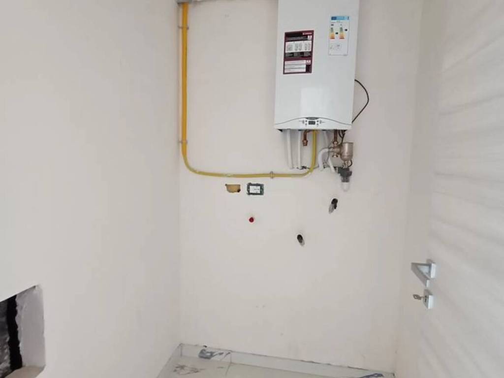 Appartamento a Castel volturno in Viale Delle Acacie - Foto 3