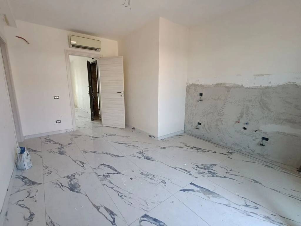Appartamento a Castel volturno in Viale Delle Acacie - Foto 4
