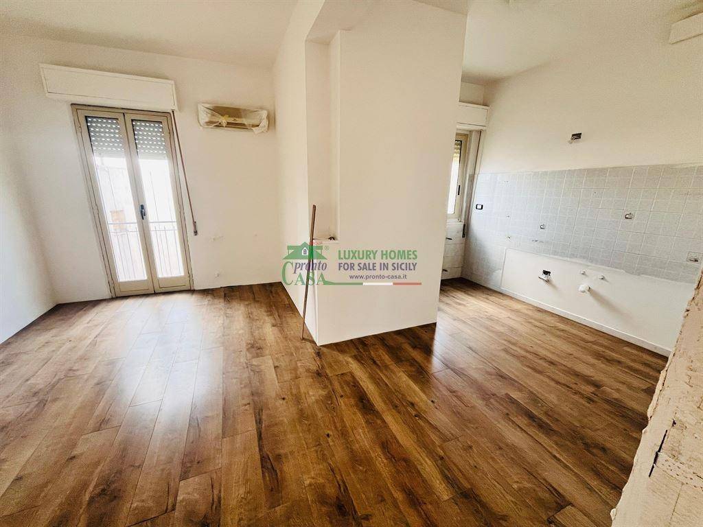 Appartamento a Comiso in Viale Della Resistenza - Foto 2